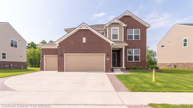 Property Photo: 746 Groveland Circle MI 48108