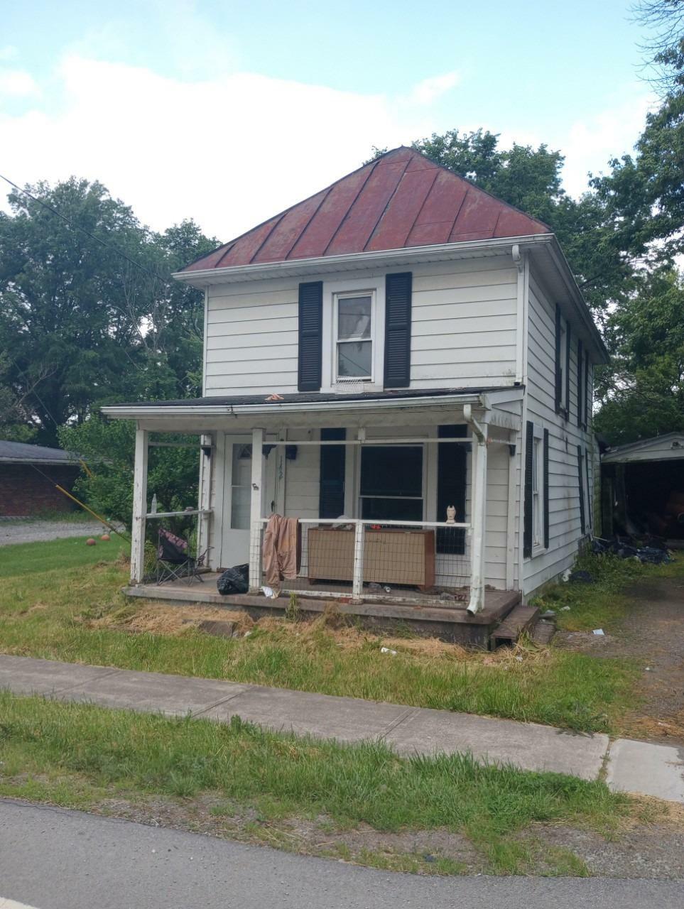 Property Photo:  142 S Broadway St  OH 45148 