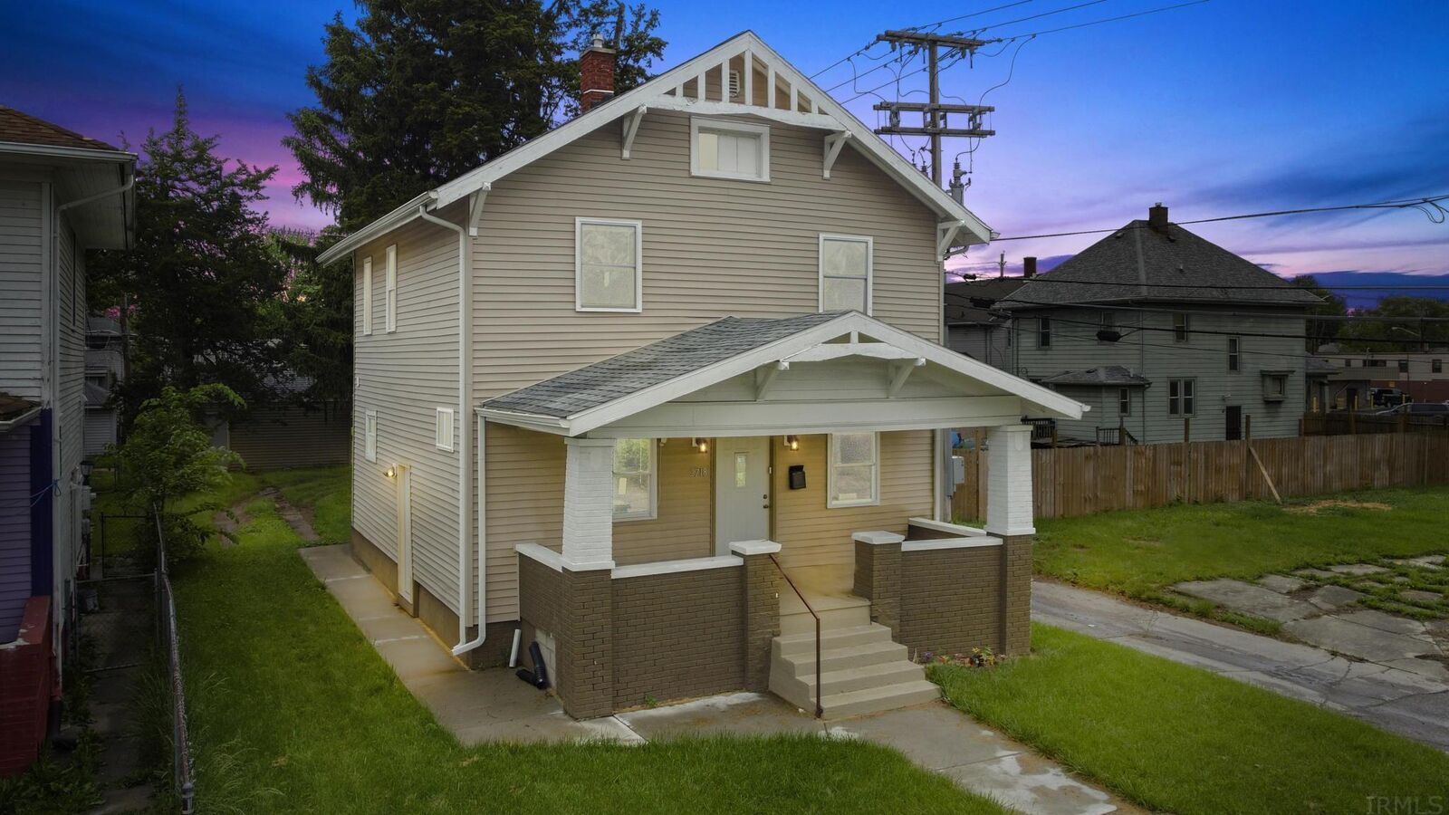 Property Photo:  2718 Euclid Avenue  IN 46806 