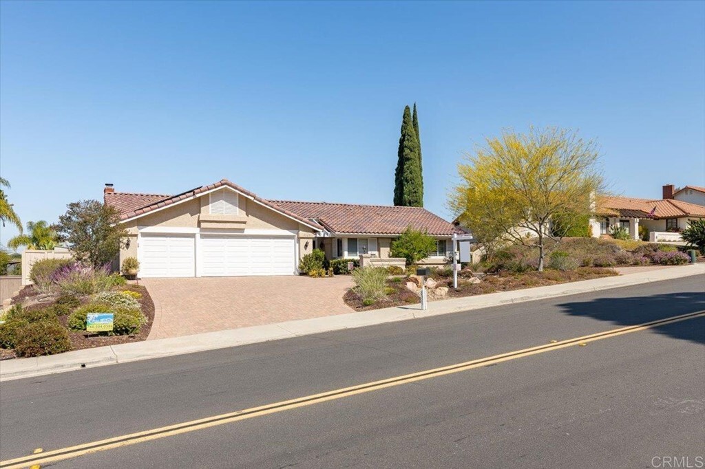 Property Photo: 2325 Eucalyptus Ave CA 92029