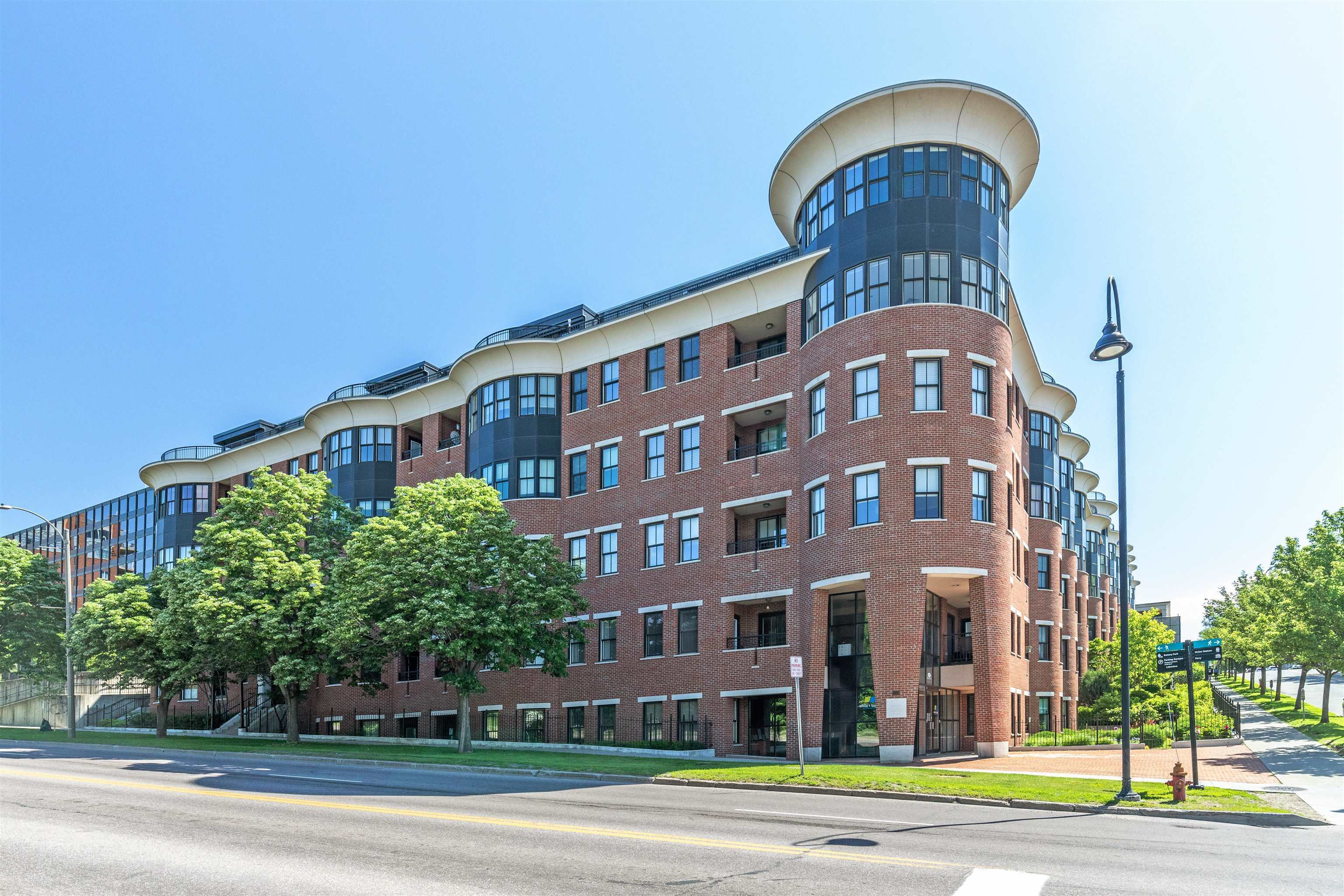 Property Photo: 40 College Street 504 VT 05401