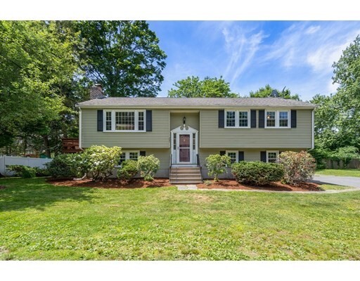 Property Photo: 203 Salem End Rd MA 01702