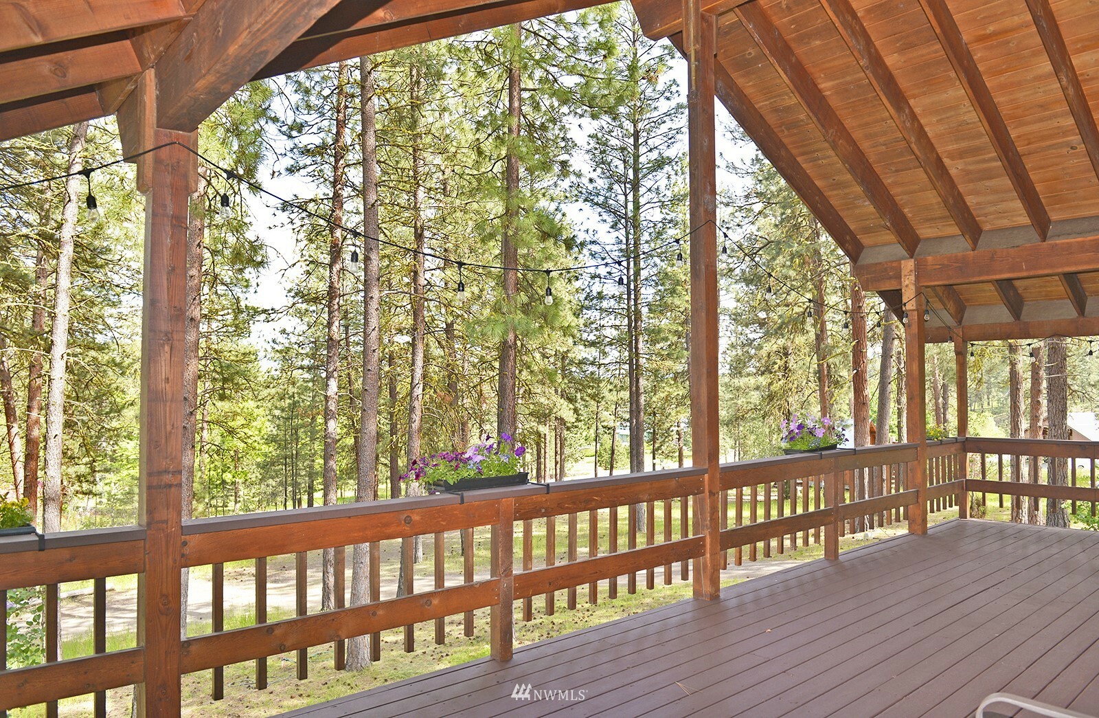 Property Photo: 325 Twin Lakes Road WA 98862