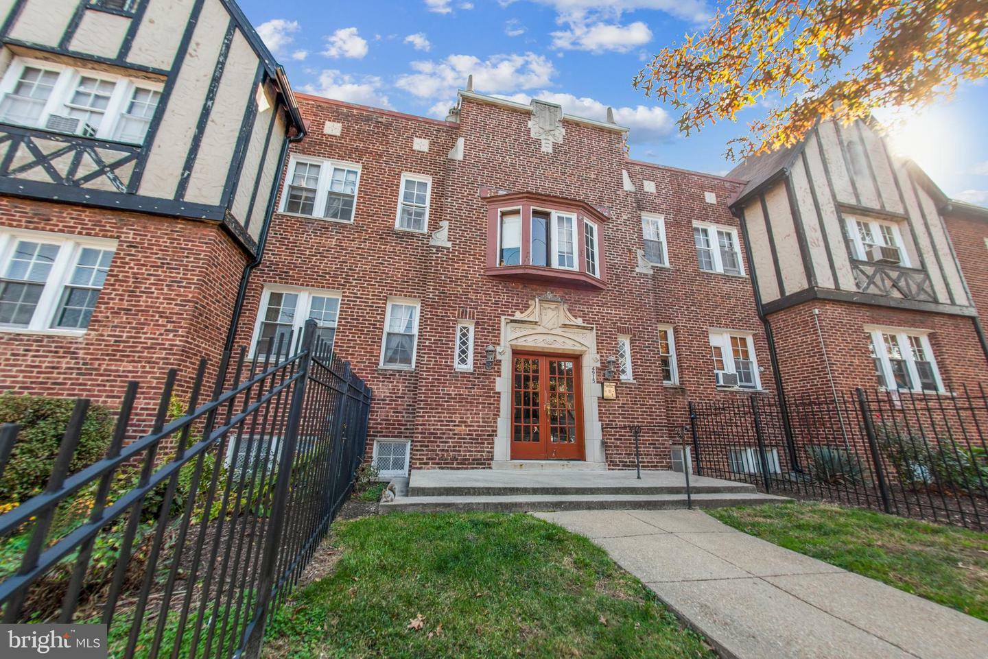 Property Photo: 4915 3rd Street NW 202 DC 20011