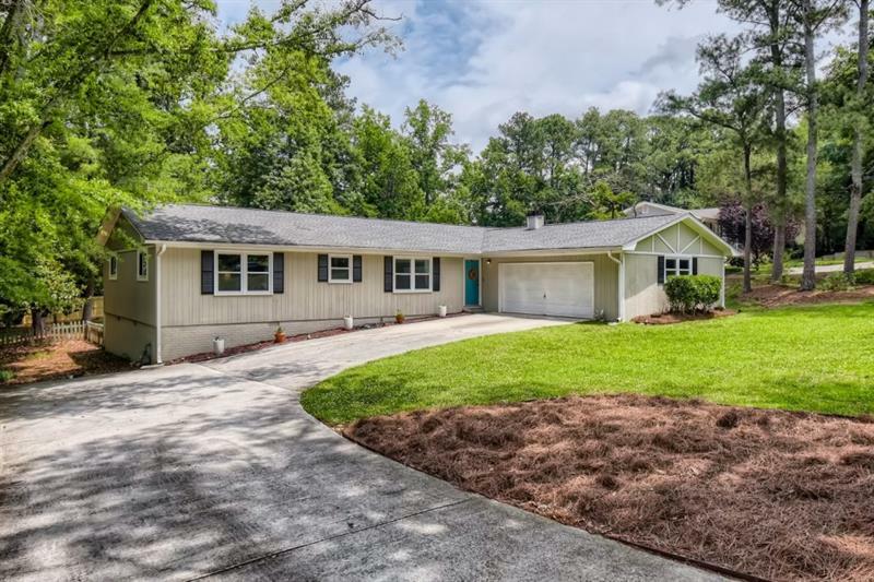 Property Photo: 2155 Rolling Acres Drive SW GA 30094