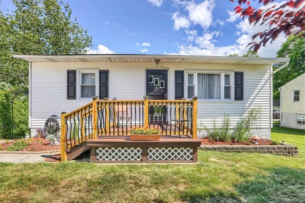 Property Photo: 235 Oak Street NY 12553