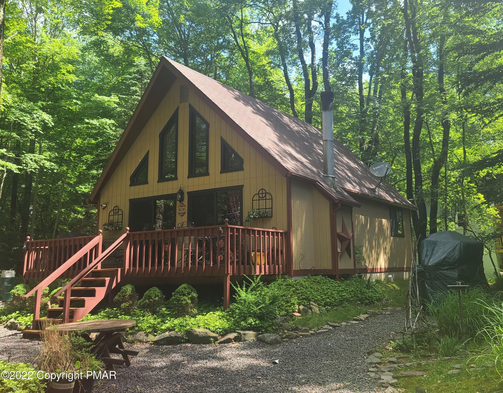 Property Photo: 8125 Flint Drive PA 18347