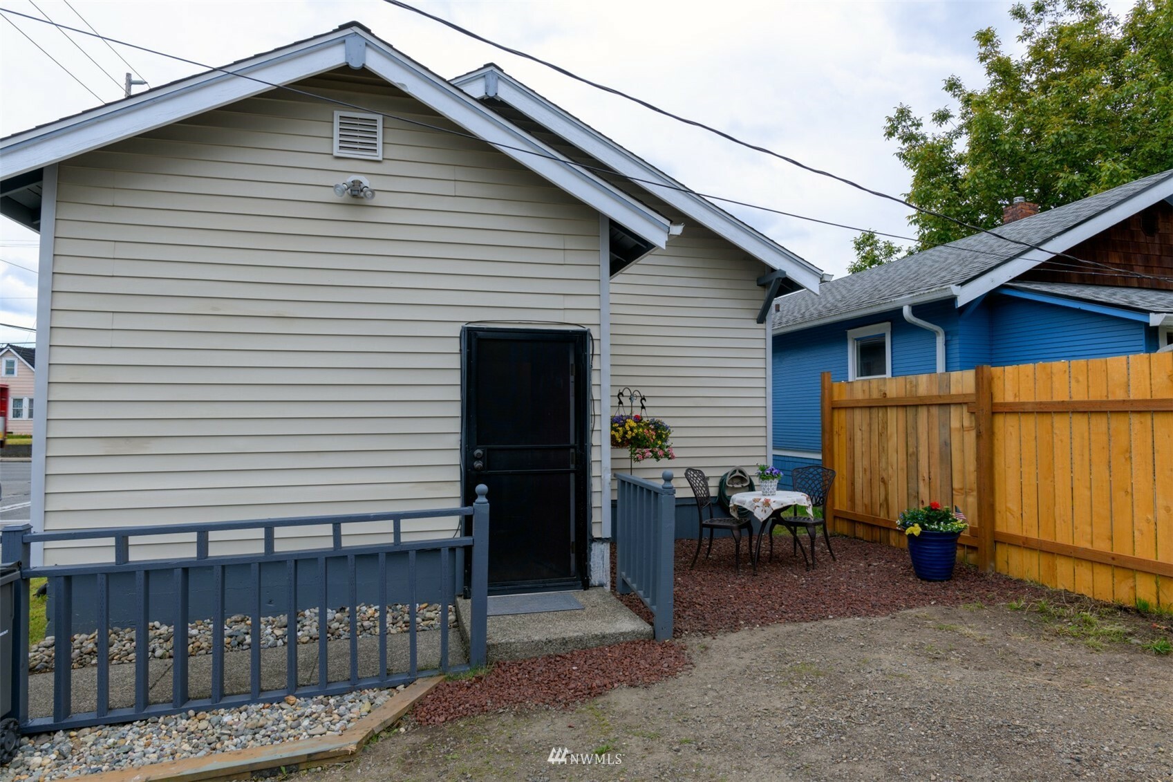 Property Photo:  1235 Warren Avenue  WA 98337 