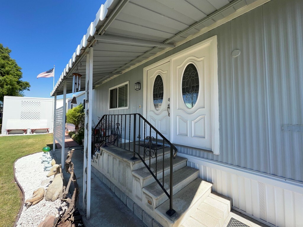 Property Photo:  1174 E Main St Spc 146  CA 92021 