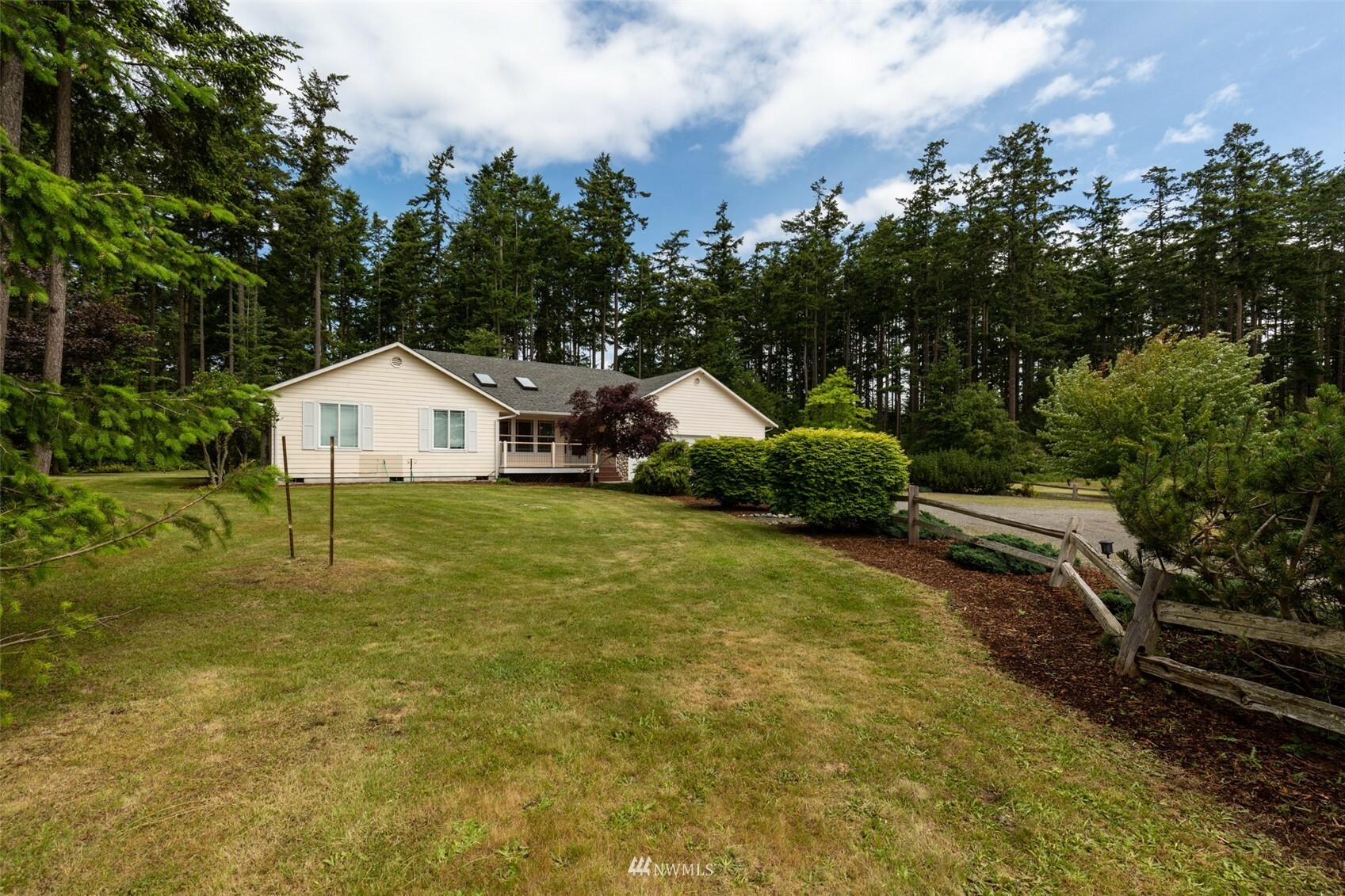 Property Photo:  1920 Hastie Lake Road  WA 98277 