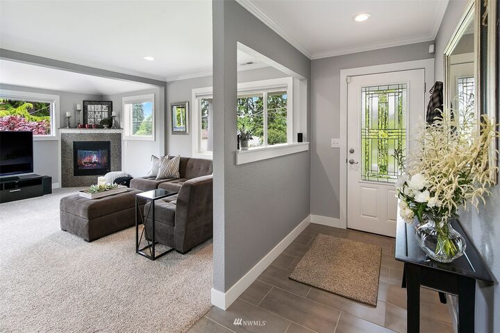 Property Photo: 4105 NE 115th Street WA 98125