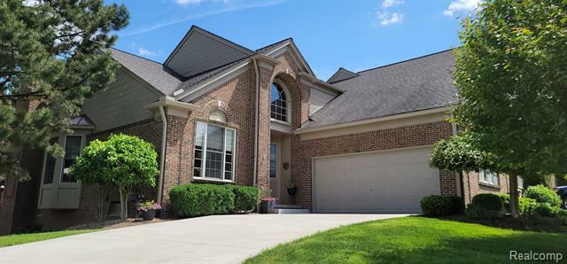 Property Photo:  1101 Rock Valley Drive  MI 48307 