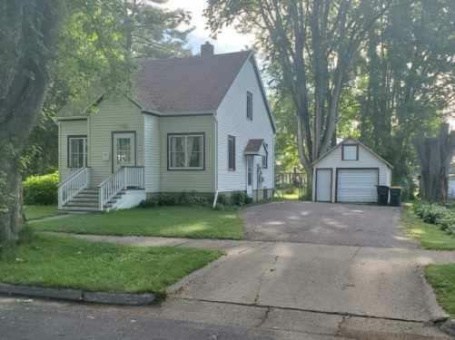 Property Photo:  447 Ellinwood Ave  WI 53959 