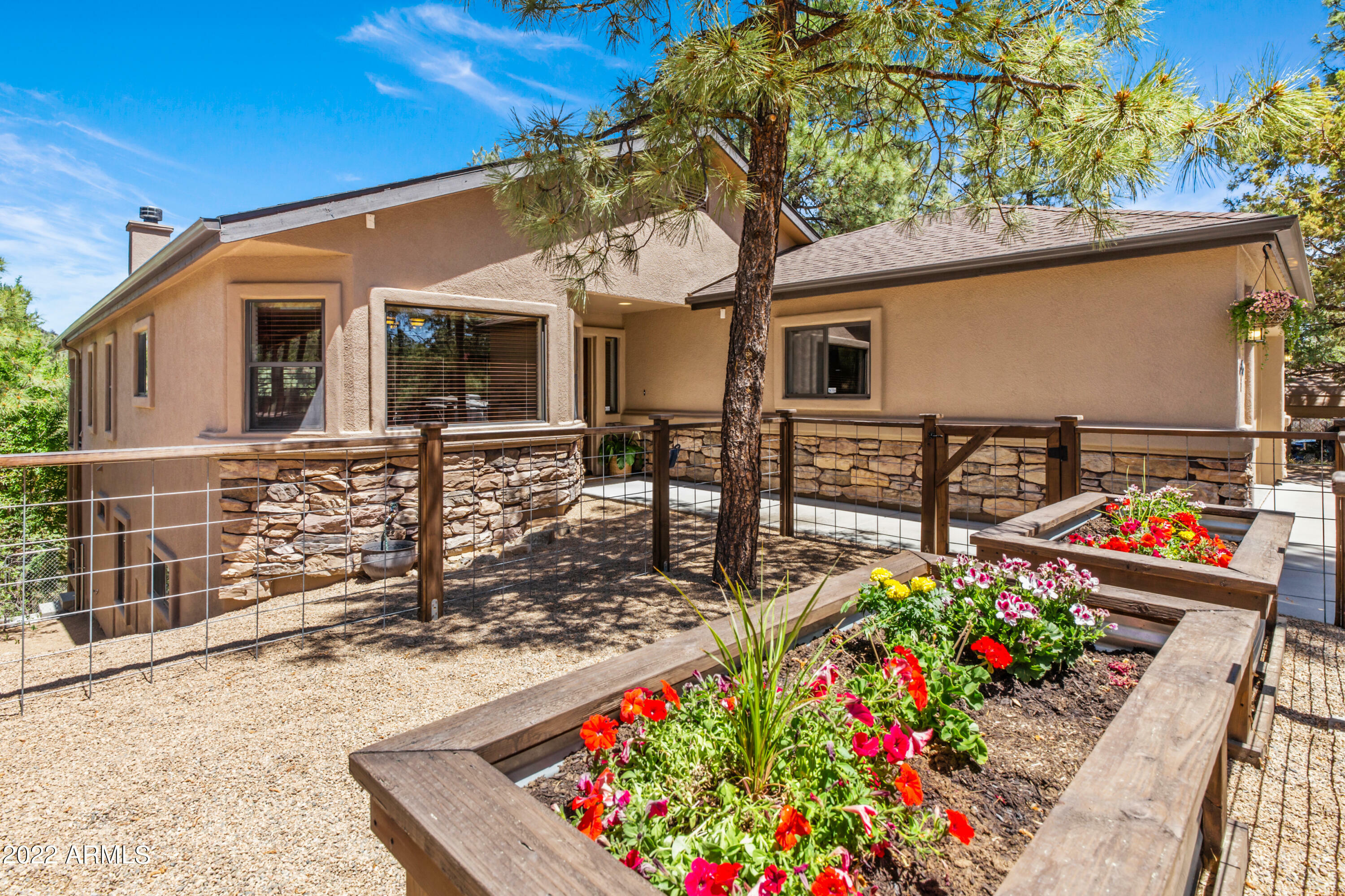 Property Photo: 626 Tiburon Drive AZ 86303