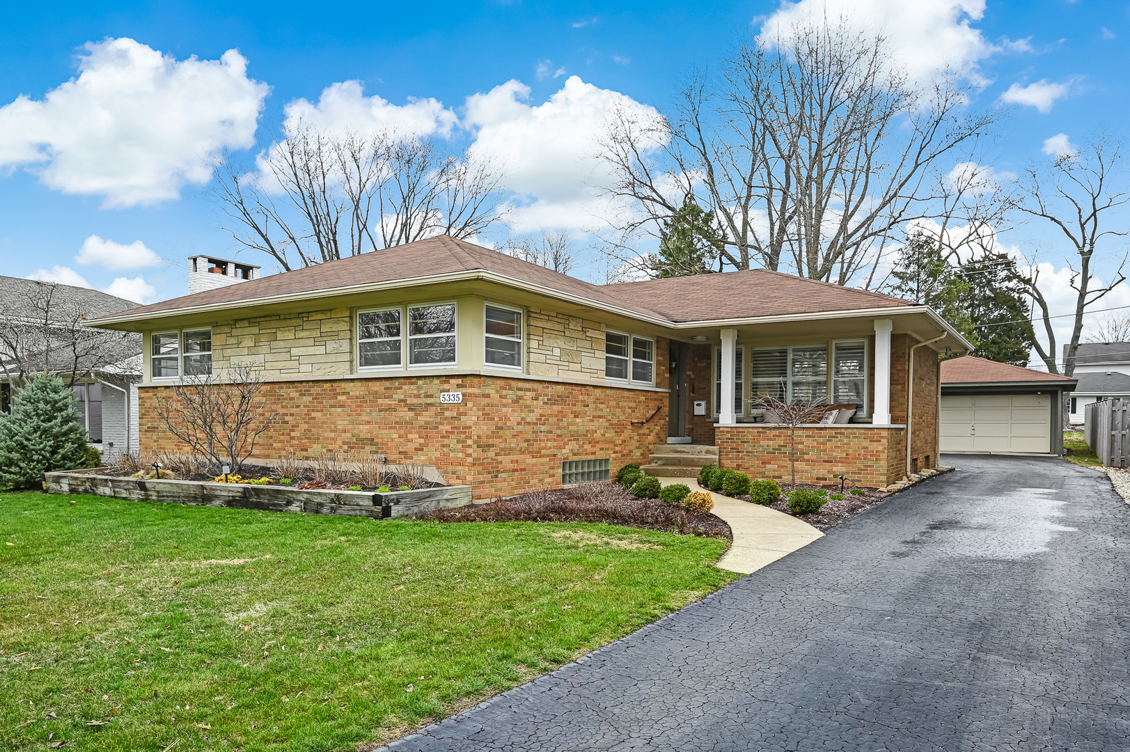 Property Photo: