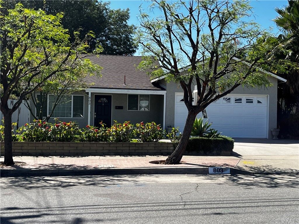 Property Photo:  803 S Walnut Avenue  CA 92821 