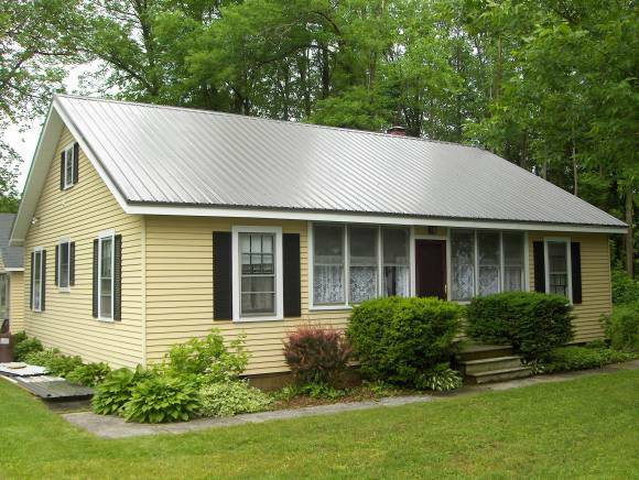 Property Photo:  215 Lakeview Dr  VT 05474 