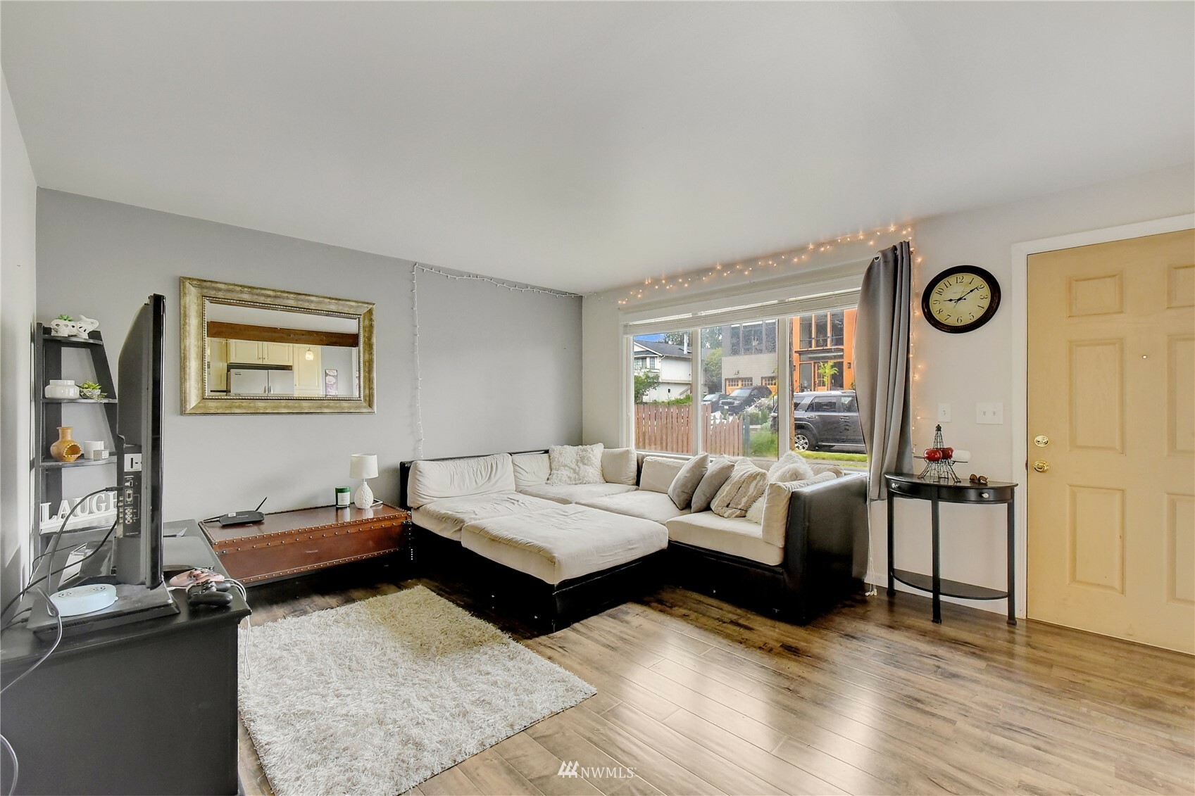 Property Photo: 10064 8th Avenue NW WA 98177
