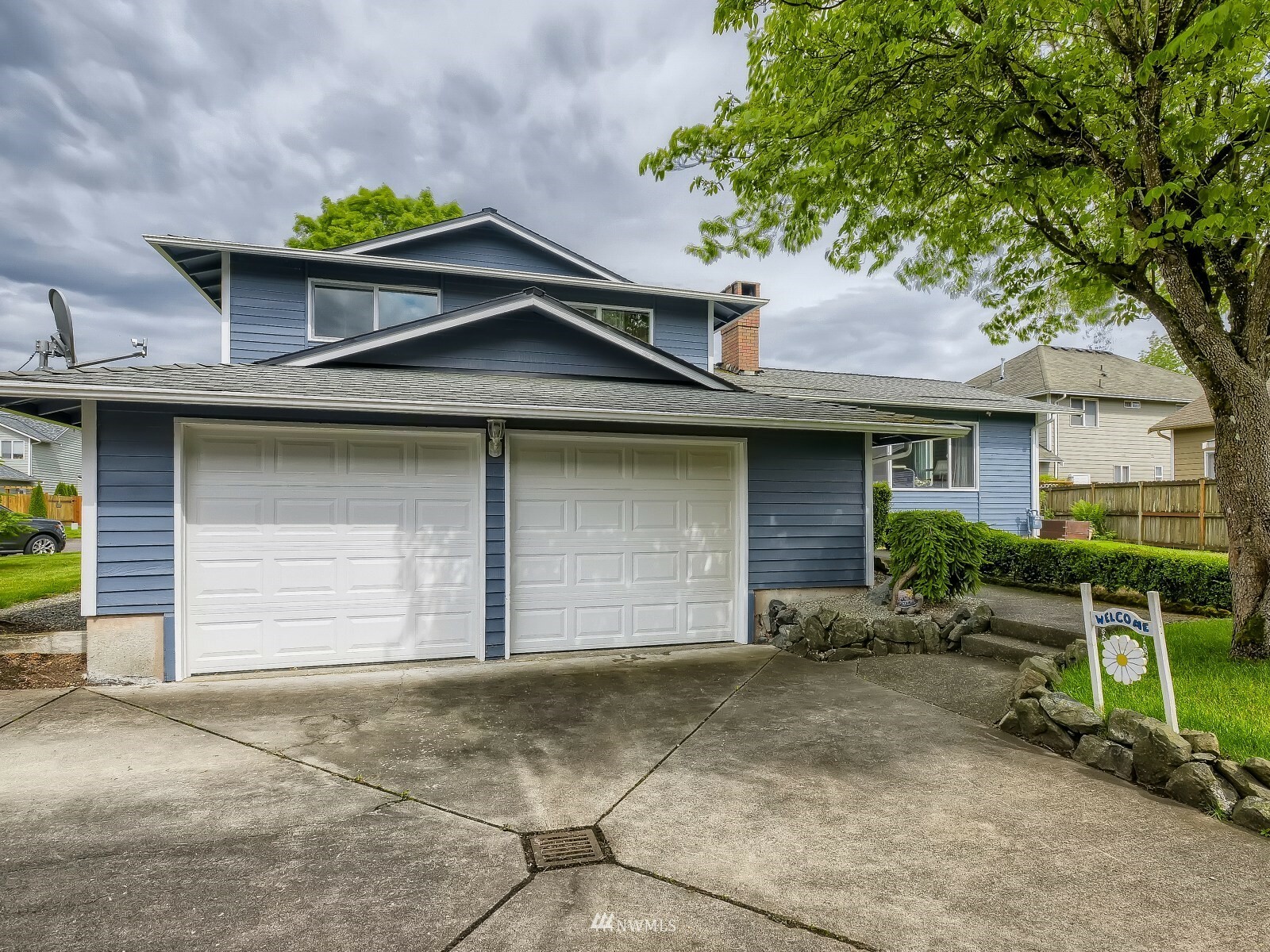 Property Photo:  17172 Cambridge Street SE  WA 98272 