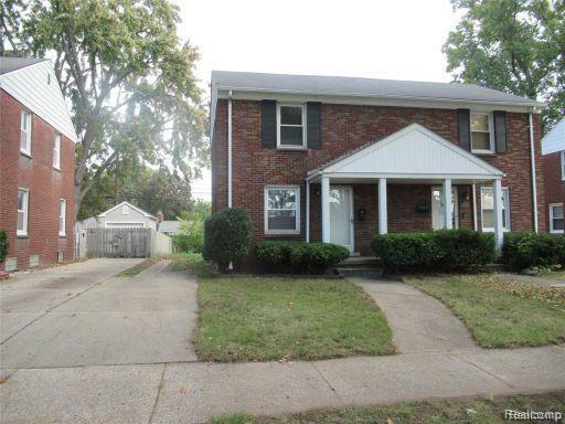 Property Photo:  18453 Outer Drive  MI 48128 