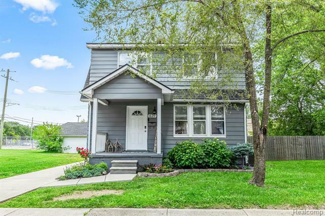 Property Photo:  639 E Hazelhurst Street  MI 48220 