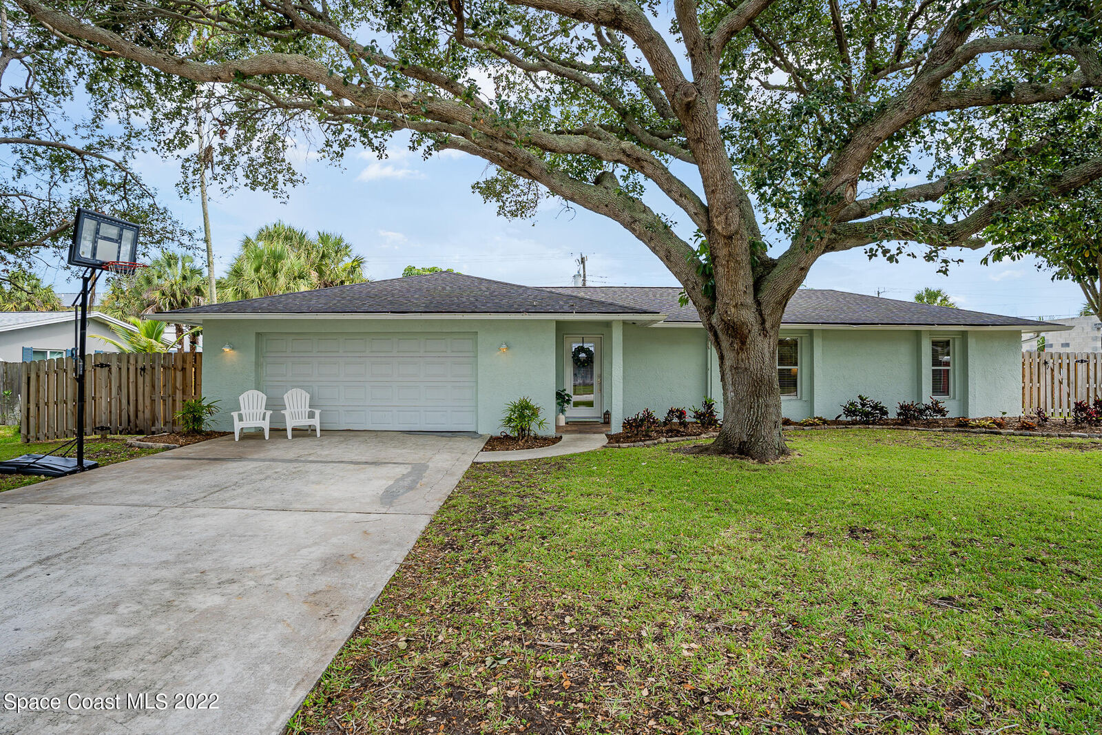 Property Photo: 214 7th Avenue FL 32903