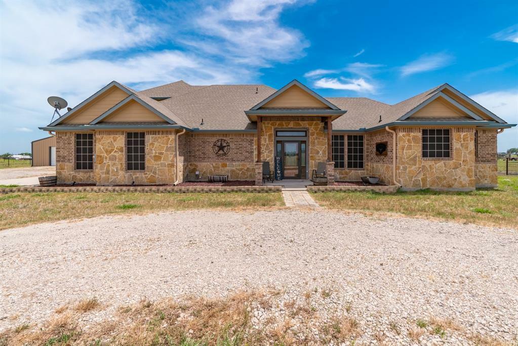 Property Photo:  5075 County Road 2720  TX 75135 