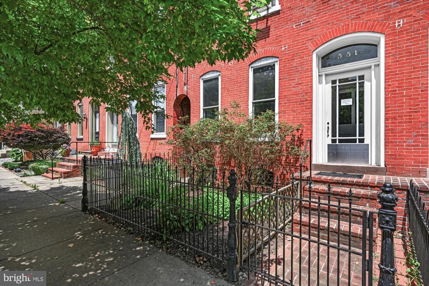 Property Photo: 551 W Chestnut Street PA 17603