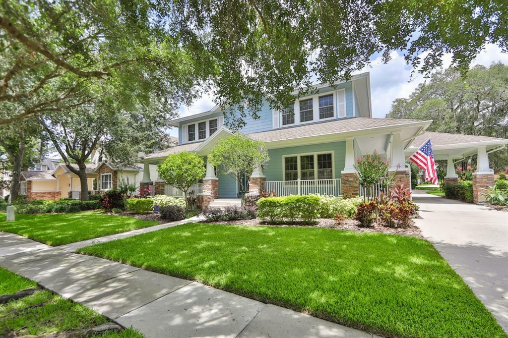 Property Photo:  15927 Ternglade Drive  FL 33547 