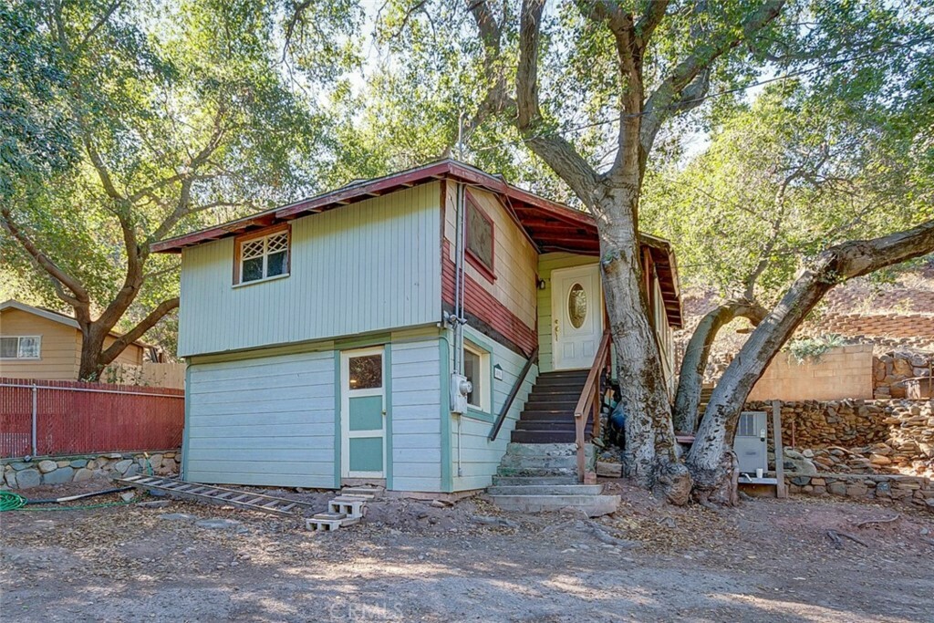 Property Photo:  14951 Anderson Way  CA 92676 