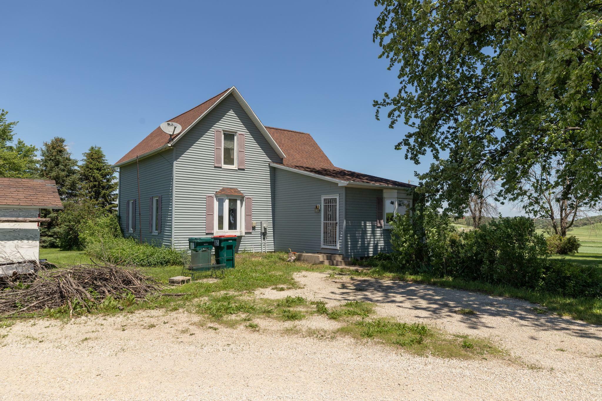 Property Photo: 14733 County Road 142 SE MN 55929