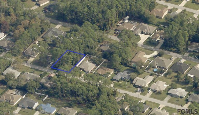 Property Photo: 76 Beacon Mill Lane FL 32137