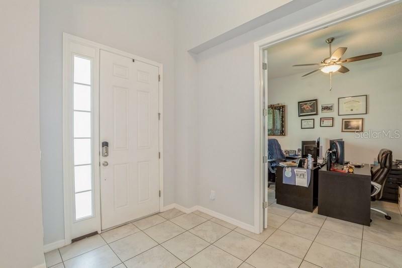 Property Photo:  853 Red Haven Lane  FL 32765 