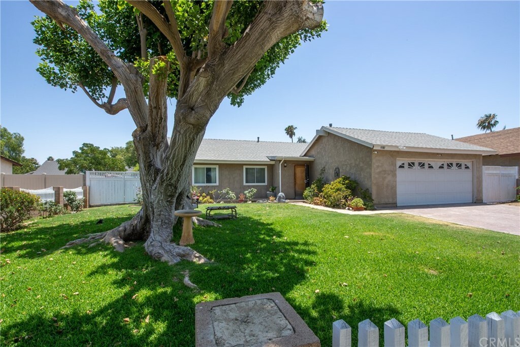 Property Photo:  9080 Daytona Avenue  CA 92503 