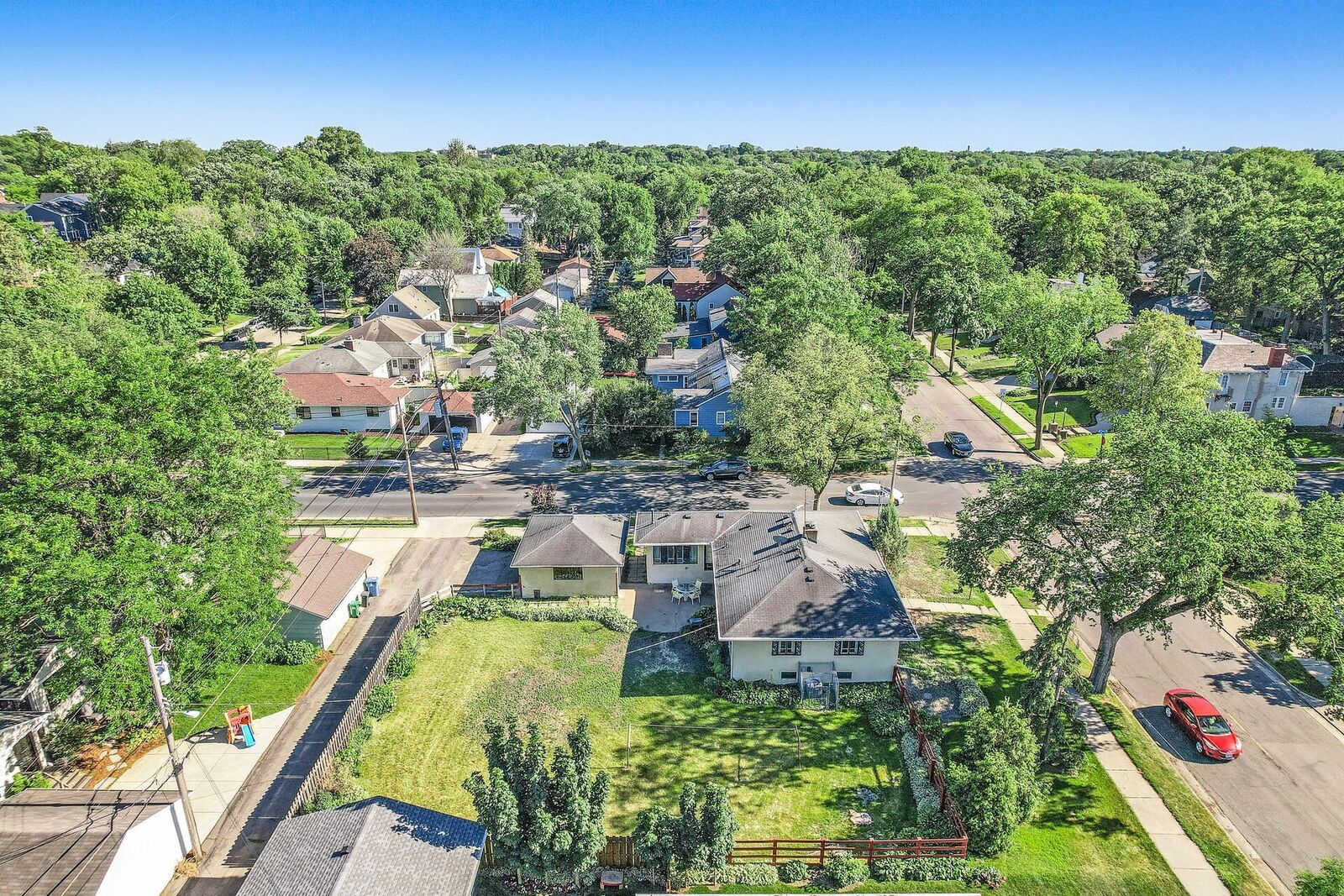 Property Photo: 3845 Xerxes Avenue S MN 55410