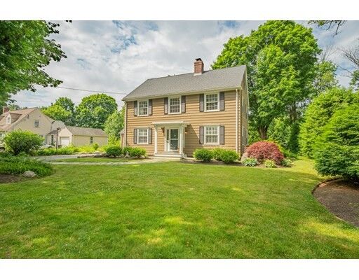 43 Perry Ave  Lynnfield MA 01940 photo