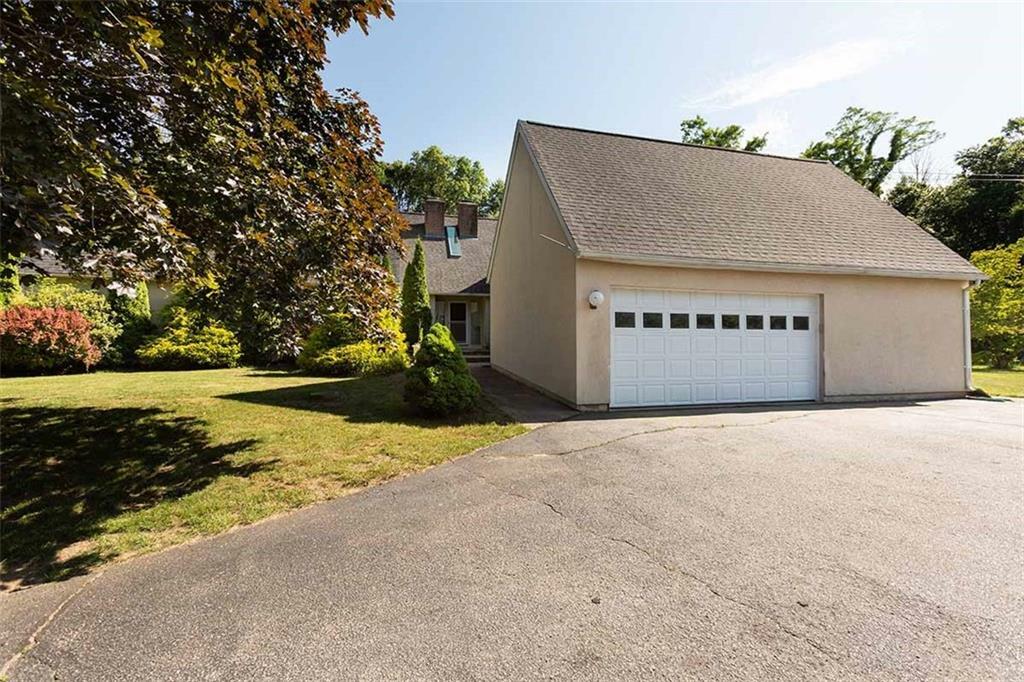 Property Photo:  287 Knollridge Dr  RI 02896 