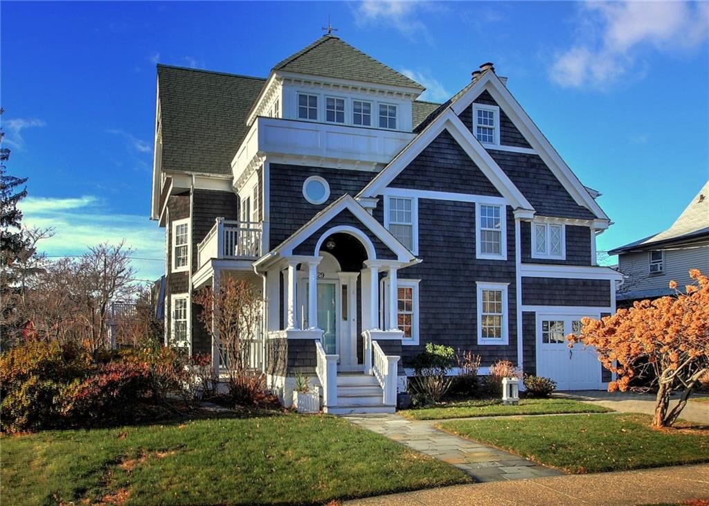 Property Photo:  29 Millwood Street  CT 06460 