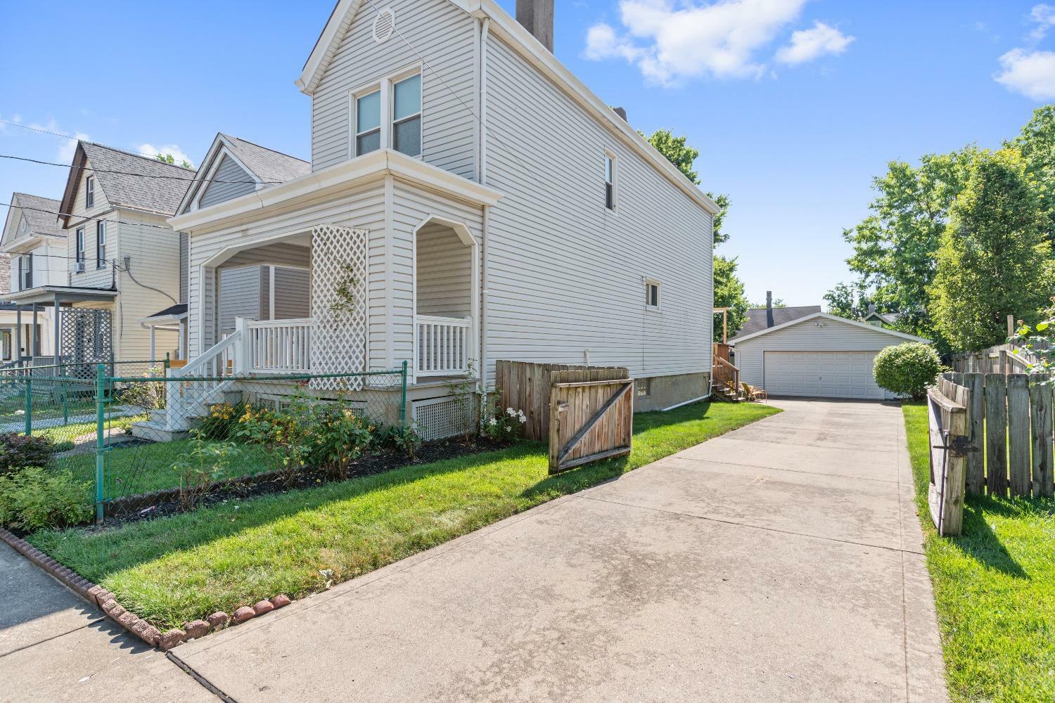 Property Photo:  5125 Silver St  OH 45212 