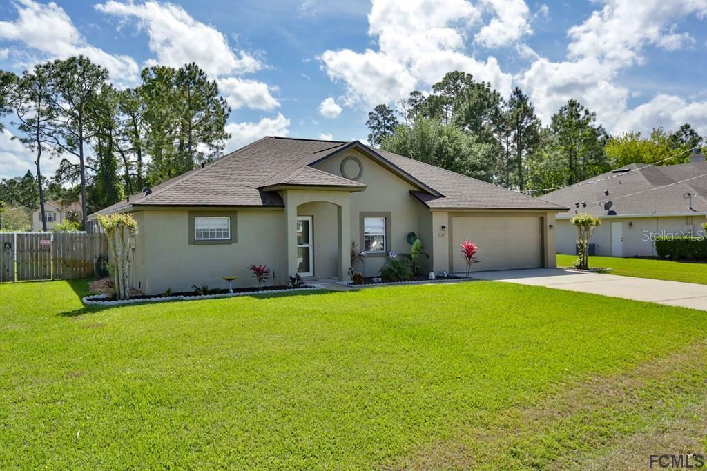 Property Photo: 67 Burbank Drive FL 32137