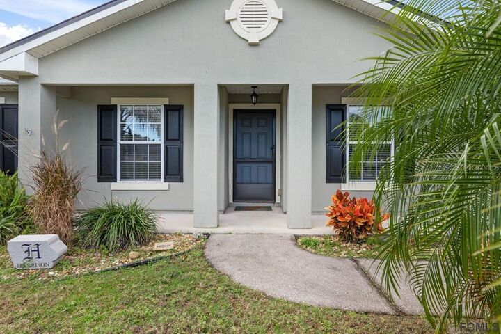 Property Photo:  37 Riviera Estates Court  FL 32164 