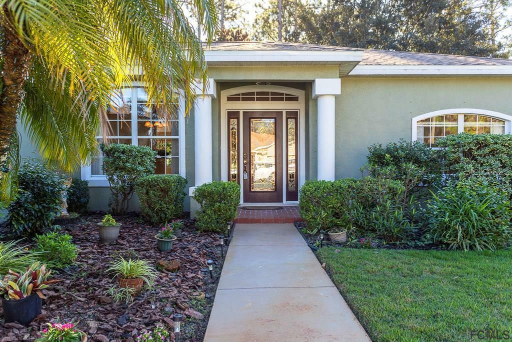 Property Photo: 4 Burning View Lane FL 32137