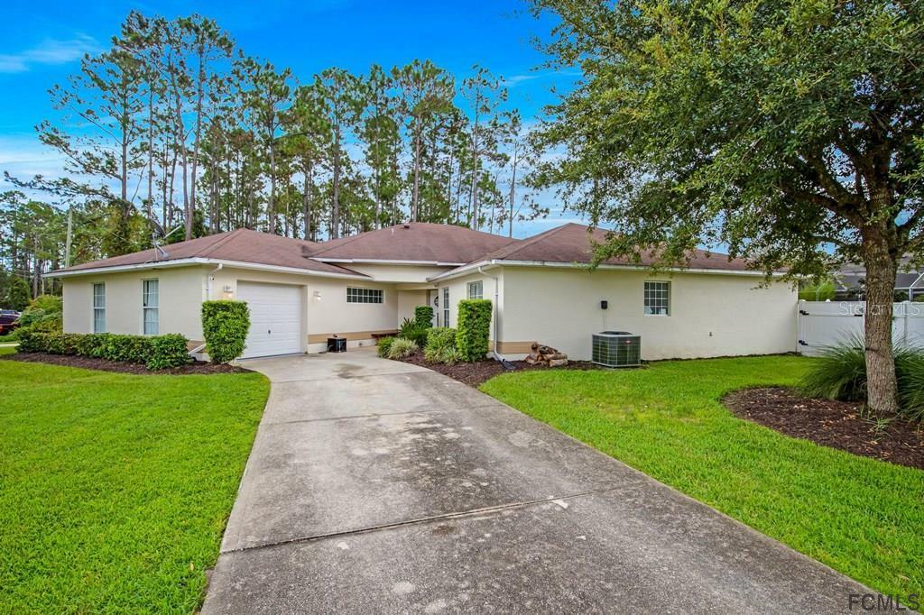 Property Photo:  70 Rickenbacker Drive  FL 32164 