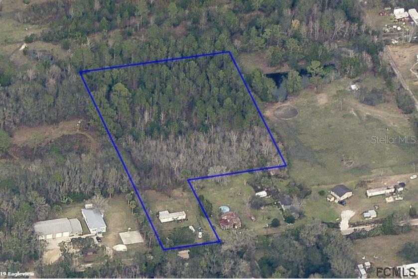 Property Photo: 133 County Road 2006 E E FL 32110