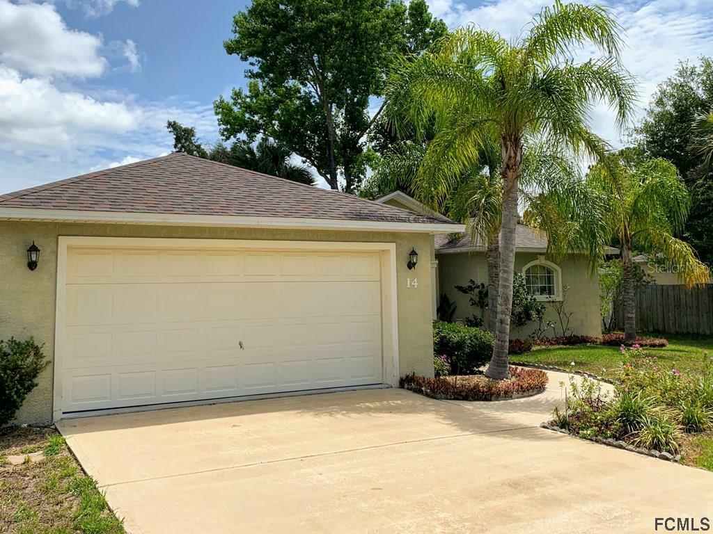 Property Photo: 14 Bishop Lane FL 32137