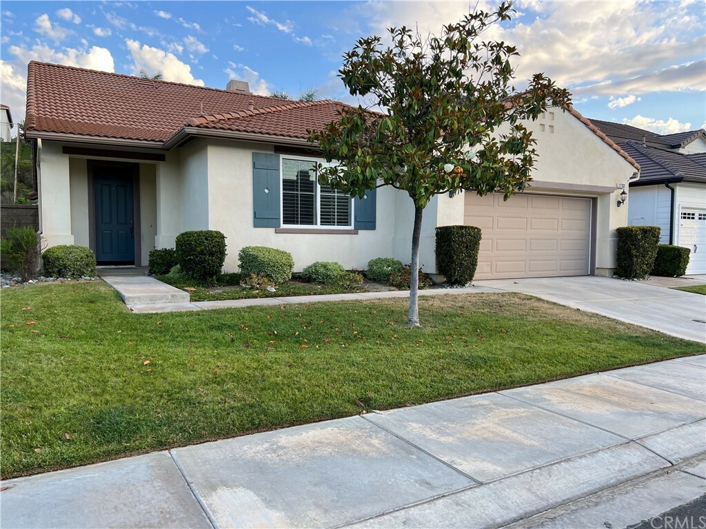 Property Photo:  27763 Bottle Brush Way  CA 92562 