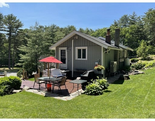 Property Photo: 16 Foster St MA 01915