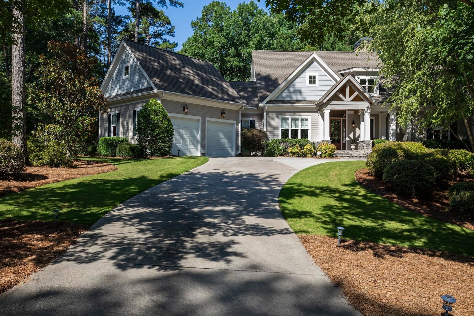 Property Photo: 1031 Maple Ridge Way GA 30642