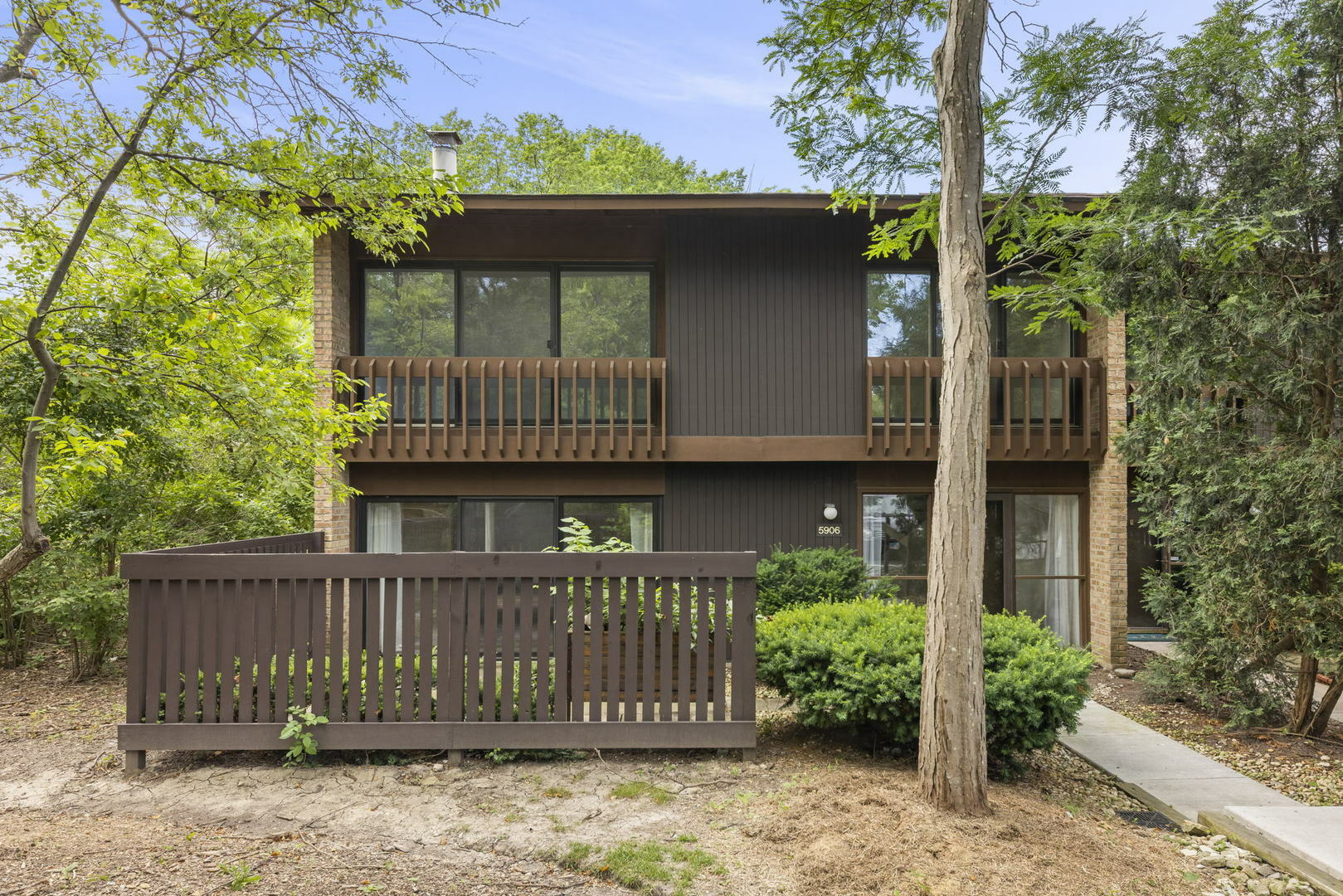 Property Photo:  5906 Greenview Road 162-A  IL 60532 