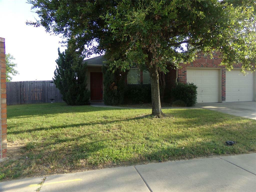 Property Photo: 4440 Westbend Lane TX 76244